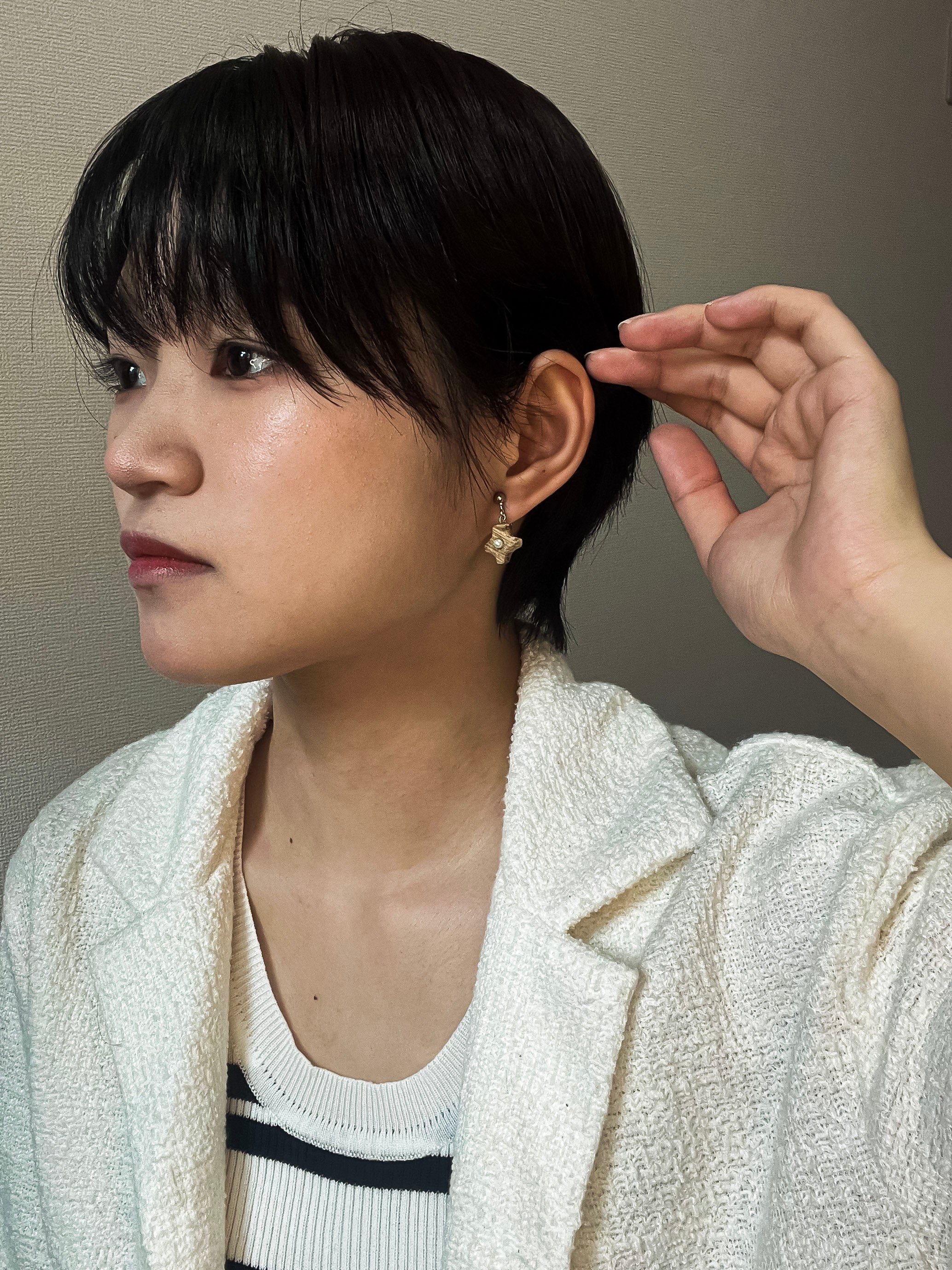 パールと木のピアス・イヤリング | Zarame